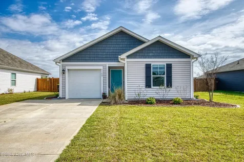 1166 King Eider Way Winnabow NC 28479
