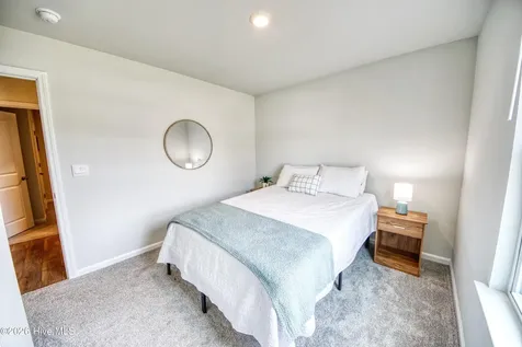 1166 King Eider Way Winnabow NC 28479