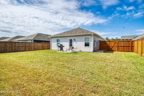 1166 King Eider Way Winnabow NC 28479