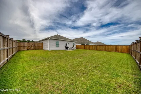 1166 King Eider Way Winnabow NC 28479