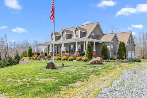 1819 Merritt Trail Burlington NC 27217