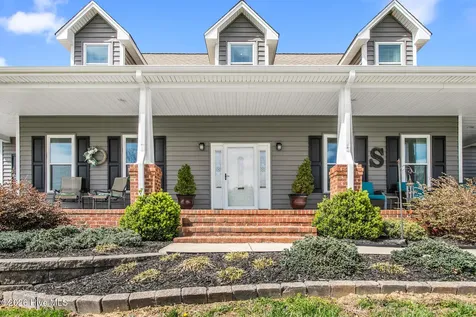 1819 Merritt Trail Burlington NC 27217