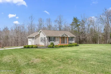 1819 Merritt Trail Burlington NC 27217