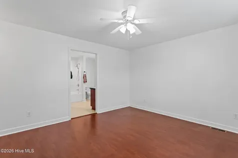 1819 Merritt Trail Burlington NC 27217