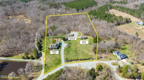 1819 Merritt Trail Burlington NC 27217