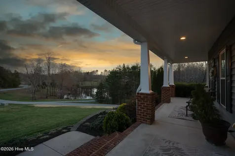 1819 Merritt Trail Burlington NC 27217