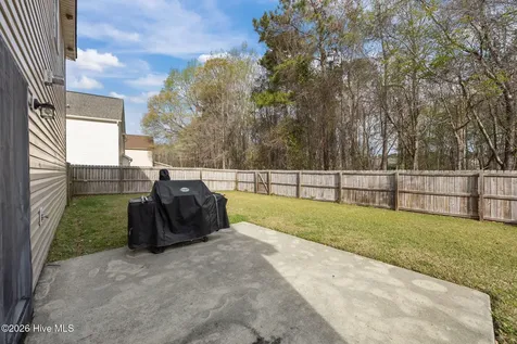 704 Oleander Street Jacksonville NC 28540
