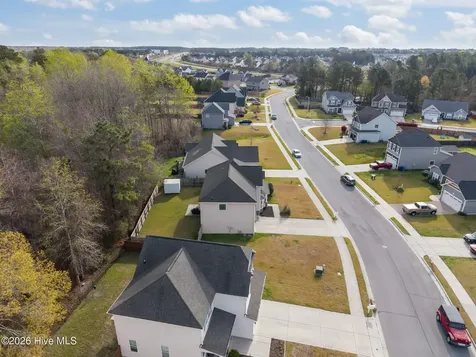 704 Oleander Street Jacksonville NC 28540