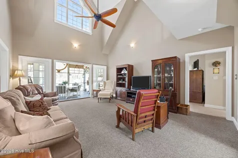 1052 N Creek Drive Belhaven NC 27810