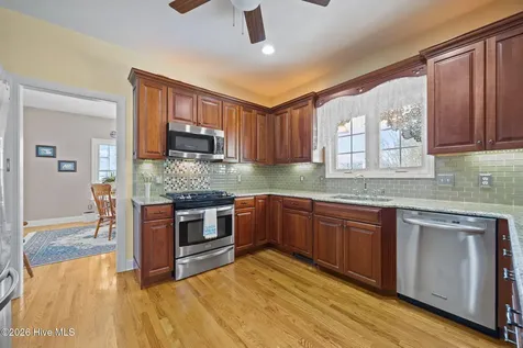 1052 N Creek Drive Belhaven NC 27810