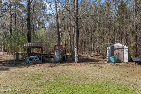 1052 N Creek Drive Belhaven NC 27810