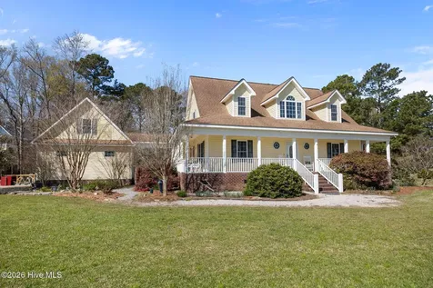1052 N Creek Drive Belhaven NC 27810