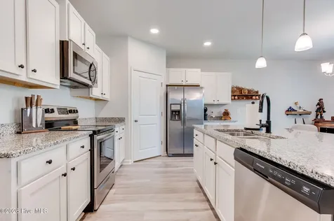 224 Cheswick Drive Holly Ridge NC 28445