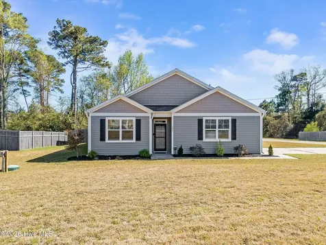 224 Cheswick Drive Holly Ridge NC 28445