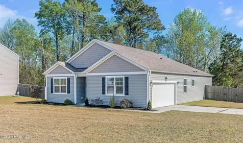 224 Cheswick Drive Holly Ridge NC 28445