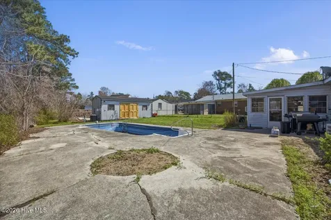 308 Antoinette Drive Wilmington NC 28412