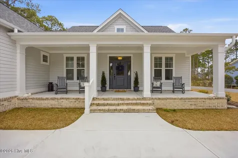 678 Breezewood Drive SE Bolivia NC 28422