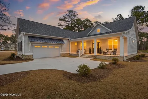 678 Breezewood Drive SE Bolivia NC 28422