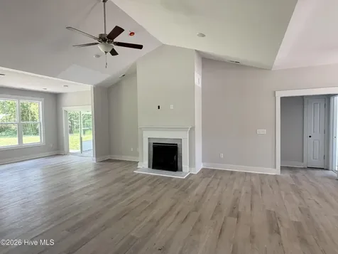 122 Live Oak Circle Lake Waccamaw NC 28450
