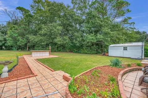 525 Bedford Forest Drive Wilmington NC 28412