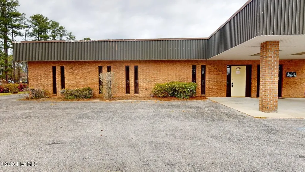224 Memorial Drive Jacksonville NC 28546