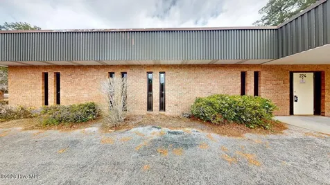 224 Memorial Drive Jacksonville NC 28546