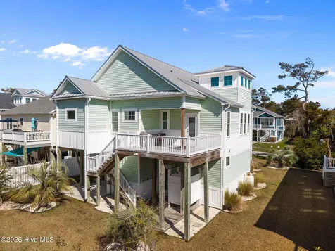 111 SE 44th Street Oak Island NC 28465