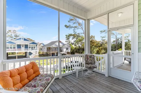 111 SE 44th Street Oak Island NC 28465