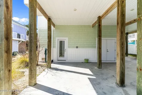 111 SE 44th Street Oak Island NC 28465
