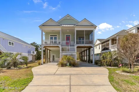 111 SE 44th Street Oak Island NC 28465