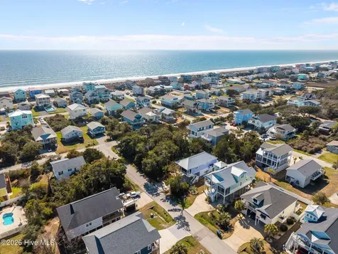 111 SE 44th Street Oak Island NC 28465