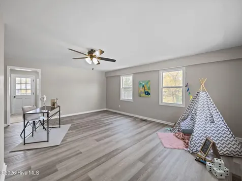 412 Crows Nest Lane Sneads Ferry NC 28460