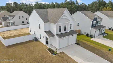 51 Walkabout Drive Aberdeen NC 28315
