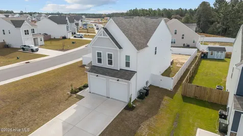 51 Walkabout Drive Aberdeen NC 28315