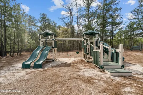 51 Walkabout Drive Aberdeen NC 28315