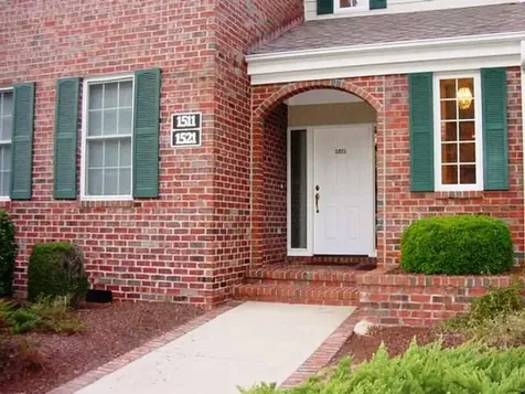 1521 Woodbrooke Drive Southern Pines NC 28387