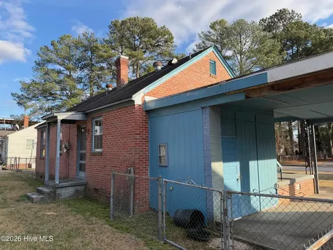 1102 Delano Avenue SW Wilson NC 27893