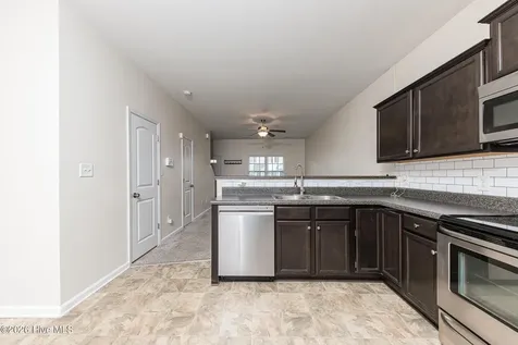 518 Oyster Rock Lane Sneads Ferry NC 28460