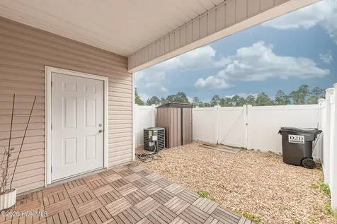 518 Oyster Rock Lane Sneads Ferry NC 28460