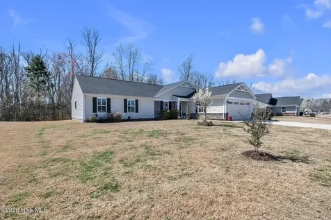106 Hidden View Loop Moyock NC 27958