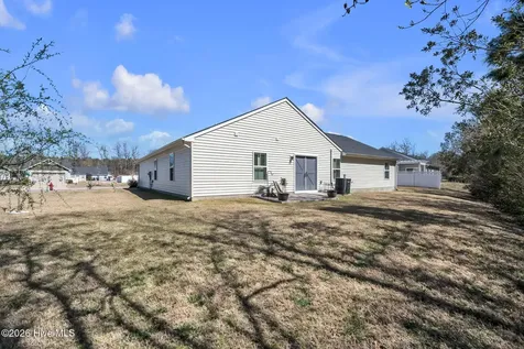 106 Hidden View Loop Moyock NC 27958