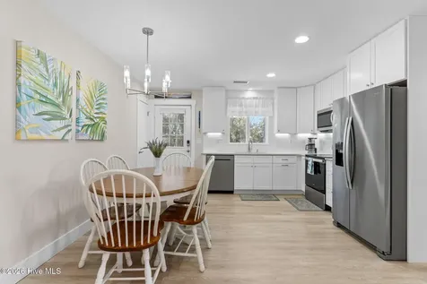 309 NE 41st Street Oak Island NC 28465