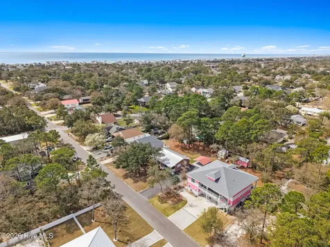 309 NE 41st Street Oak Island NC 28465