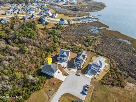 607 Trawler Place Newport NC 28570
