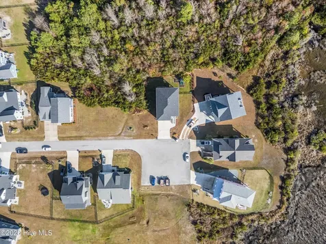 607 Trawler Place Newport NC 28570