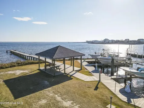 607 Trawler Place Newport NC 28570