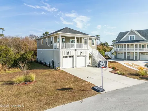 607 Trawler Place Newport NC 28570