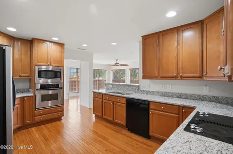 1007 Ringlet Court Leland NC 28479
