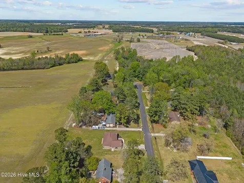 483 Central Drive Snow Hill NC 28580