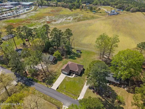 483 Central Drive Snow Hill NC 28580